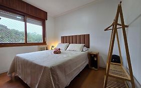 Estadia Tri Ótima Localização e com Garagem!
